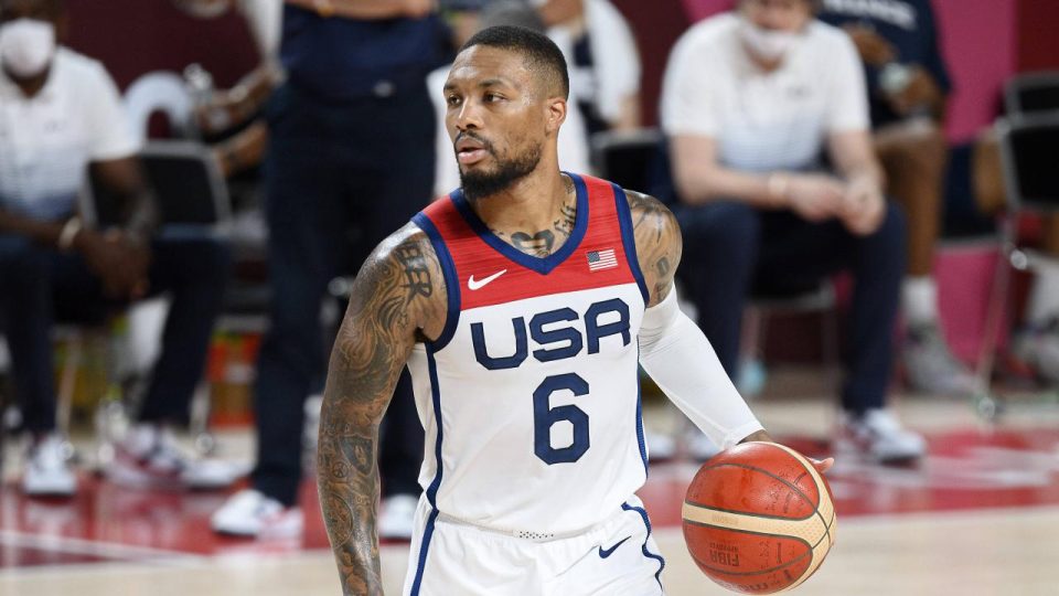 NBA’de Damian Lillard takasla Milwaukee Bucks’a gitti
