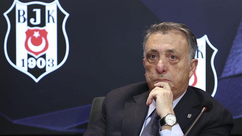 Ahmet Nur Çebi’nin seçim kararsızlığı sürüyor