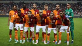 Okan Buruk’tan iki değişiklik