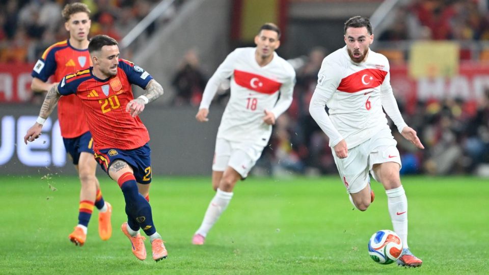 A Milli Futbol Takımımız, İspanya’dan puanla döndü
